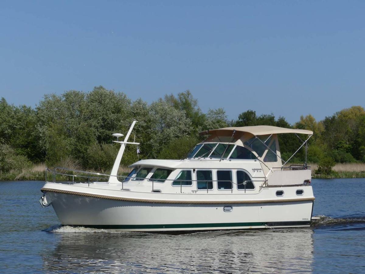 Linssen Grand Sturdy 33.9 'La Meuse'