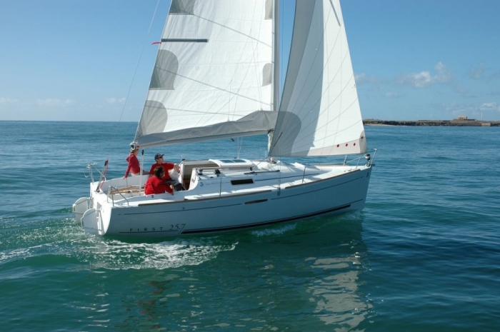 Beneteau First 25.7