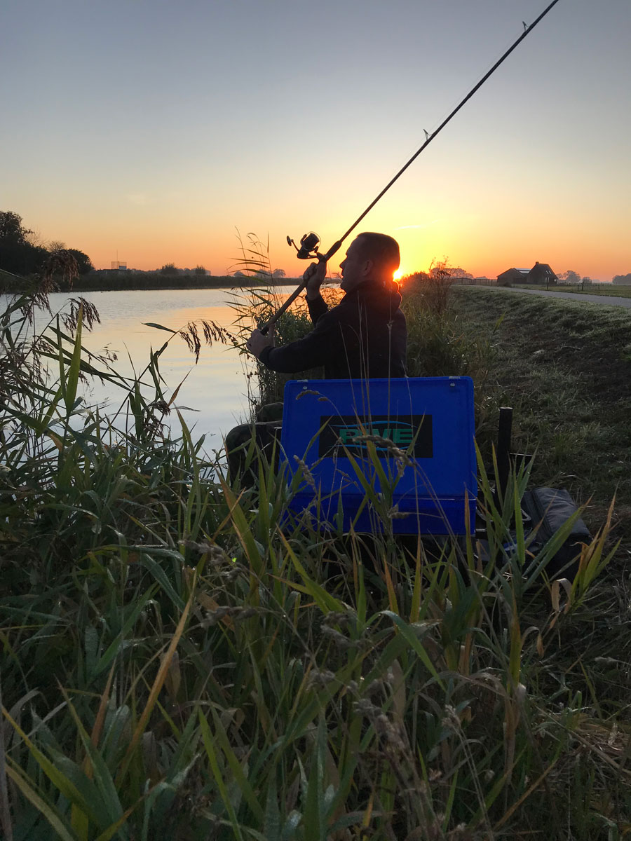 Visser_feeder_zonsopkomst