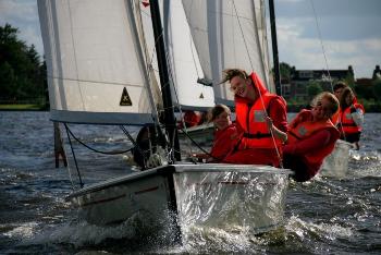 open zeilboot Polyvalk