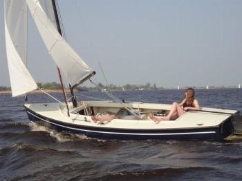 open zeilboot Polyvalk