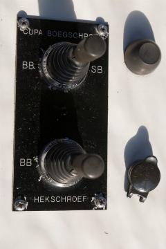 9002